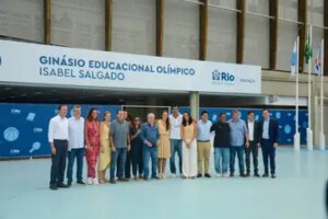 Rio de Janeiro (RJ), 07/02/2024 - O presidente Luiz Inácio Lula da Silva e autoridades durante inauguração do Ginásio Educacional Olímpico (GEO) Isabel Salgado, na Barra da Tijuca, na zona oeste da capital fluminense. Foto: Tomaz Silva/Agência Brasil